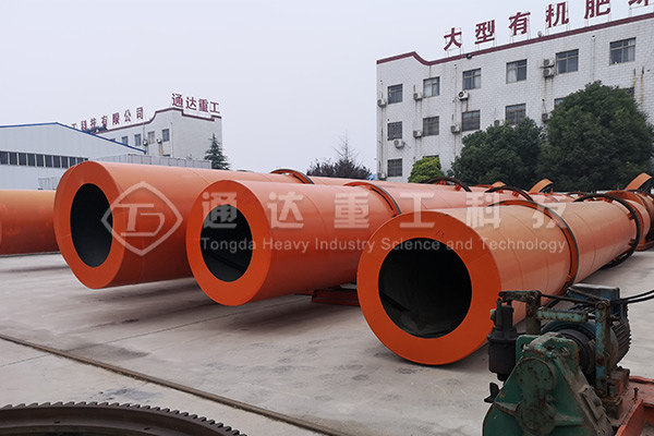 養(yǎng)雞場怎么選擇合適雞糞烘干機